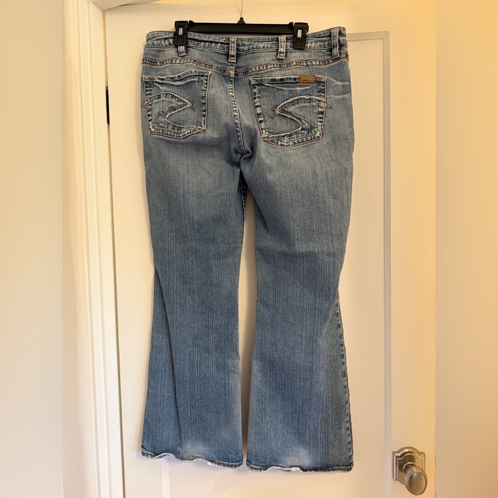 Silver Women's Boot Cut Stretch Jeans 33 x 31 - Picture 9 of 12